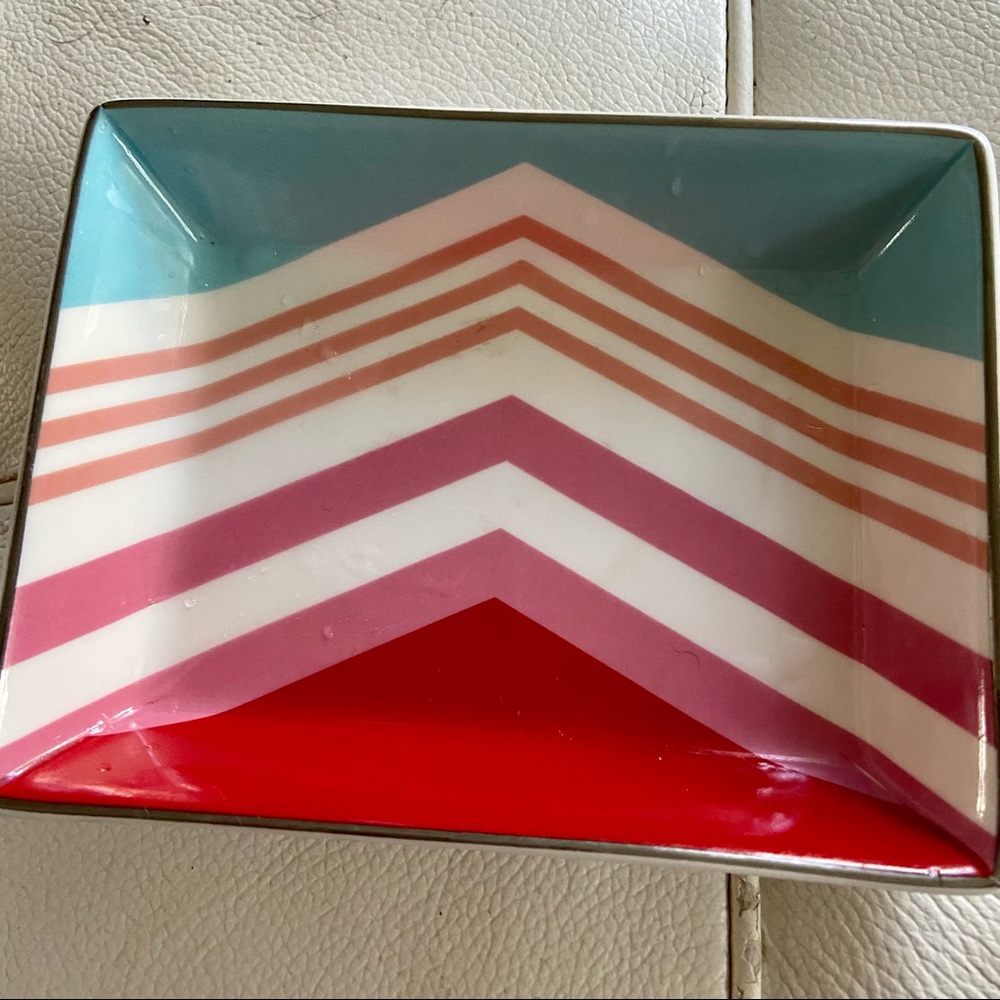 J crew dish trinket soap or jewelry holder ceramic good condition